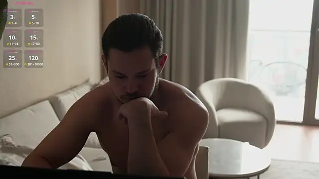 Snapshot of LiveonWallStreet chatting on 02-05-26, 12:21 LiveonWallStreet online show from 02-05-26, 12:21