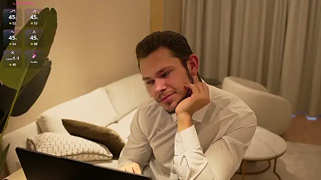 Snapshot of LiveonWallStreet chatting on 02-06-26, 02:53 LiveonWallStreet online show from 02-06-26, 02:53