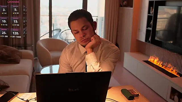 Snapshot of LiveonWallStreet chatting on 02-08-26, 02:53 LiveonWallStreet online show from 02-08-26, 02:53