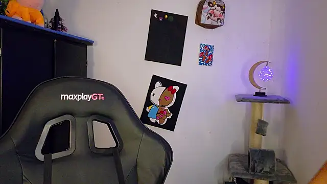 Wendy Mills  online show from 03-23-26, 01:53