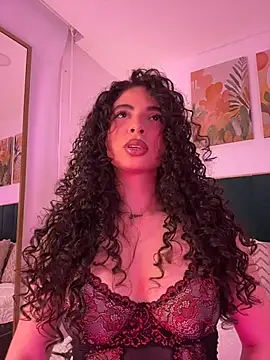 Snapshot of IrinaBlanc chatting on 03-20-26, 01:43 IrinaBlanc online show from 03-20-26, 01:43