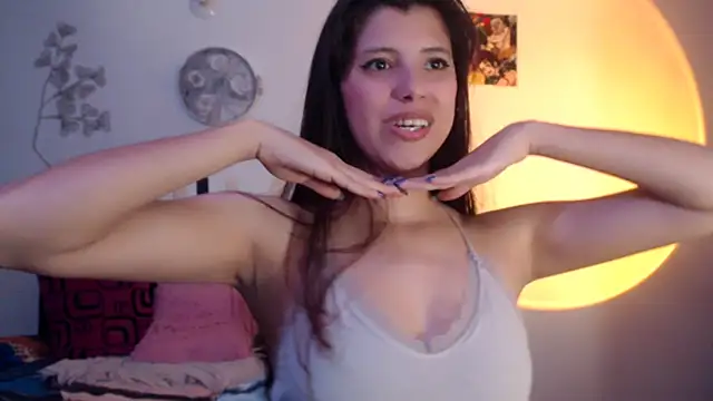 Snapshot of haomee chatting on 01-19-26, 04:27 haomee online show from 01-19-26, 04:27