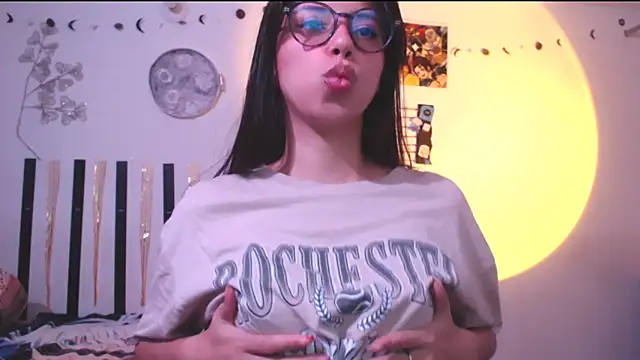 Snapshot of haomee chatting on 02-14-26, 07:21 haomee online show from 02-14-26, 07:21