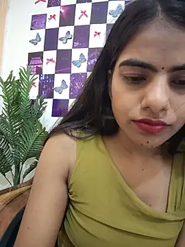 Snapshot of Alisha_Babyy chatting on 07-05-26, 04:19 Alisha Babyy online show from 07-05-26, 04:19