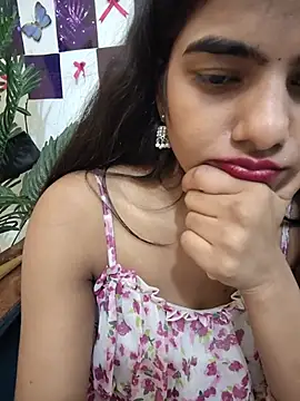 Snapshot of Alisha_Babyy chatting on 07-28-26, 02:13 Alisha Babyy online show from 07-28-26, 02:13