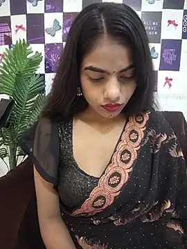 Snapshot of Alisha_Babyy chatting on 08-08-26, 03:08 Alisha Babyy online show from 08-08-26, 03:08