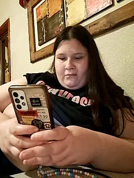 Snapshot of TUWACHA7777 chatting on 04-10-26, 10:14 TUWACHA7777 online show from 04-10-26, 10:14