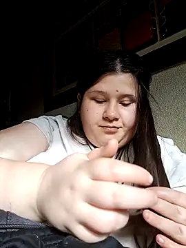 Snapshot of TUWACHA7777 chatting on 05-05-26, 05:43 TUWACHA7777 online show from 05-05-26, 05:43