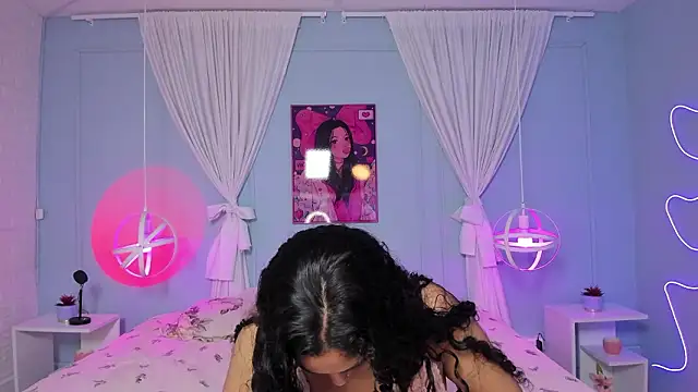 Dany Moon  online show from 02-10-26, 03:32