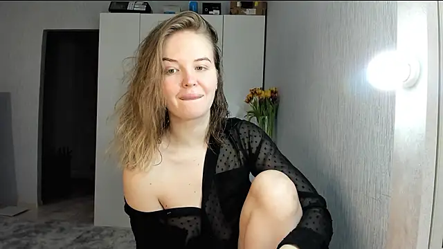 SelenaGenttle online show from 03-11-26, 04:40