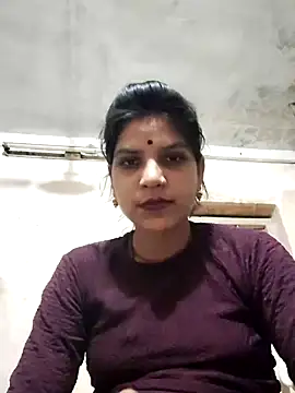Radha hot online show from 06-17-26, 06:53