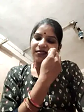 Radha hot online show from 07-07-26, 04:11