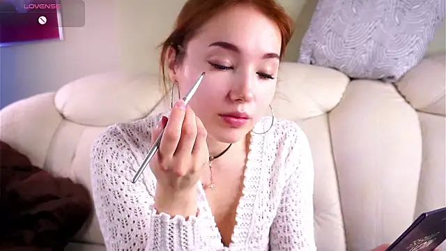 Snapshot of TenaTretina chatting on 03-29-26, 11:10 TenaTretina online show from 03-29-26, 11:10