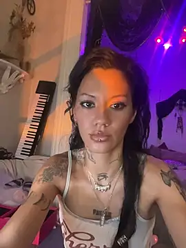 luxxlola online show from 06-28-26, 01:50