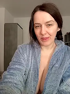 Angela swet online show from 03-28-26, 12:16