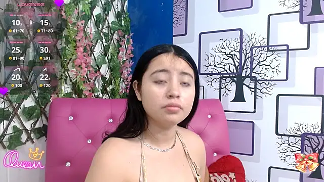 angelhotlatina18 online show from 02-11-26, 11:48