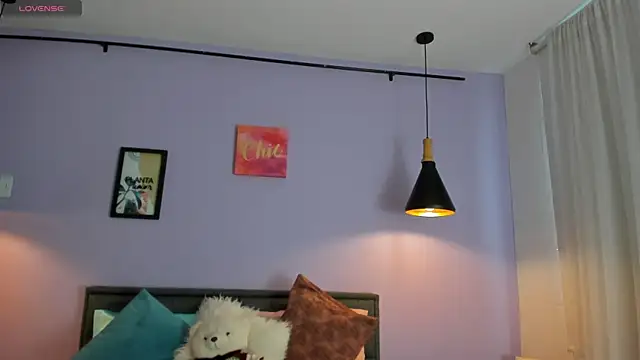 lanablacke  online show from 03-26-26, 06:02