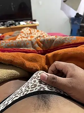 Escanor1201 online show from 02-07-26, 05:49