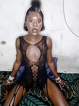 Snapshot of Chocolate_Queenxx03 chatting on 03-17-26, 03:44 Chocolate Queenxx03 online show from 03-17-26, 03:44