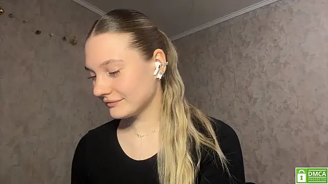 Jolievic online show from 02-01-26, 05:11