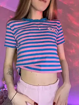 LillianHurd online show from 02-01-26, 01:15