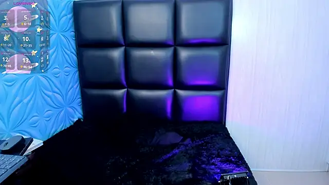 Snapshot of sky_velvet chatting on 04-09-26, 01:38 sky velvet online show from 04-09-26, 01:38