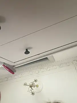 Hannahskye online show from 02-09-26, 01:15