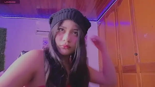 BadKittyy online show from 06-17-26, 09:49