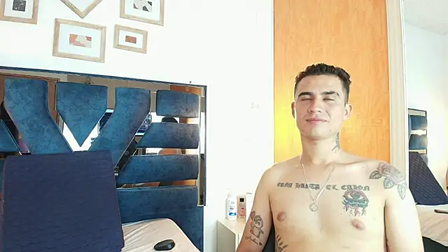 Irina and Max online show from 06-11-26, 07:56