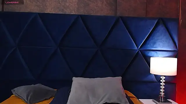 Logan Woods online show from 03-13-26, 04:30