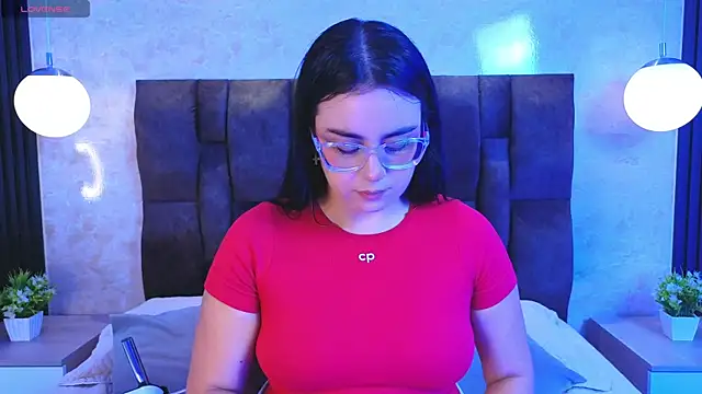 vicky grey online show from 06-27-26, 11:48