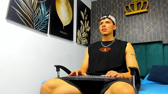 Tobias Vega online show from 04-30-26, 11:20