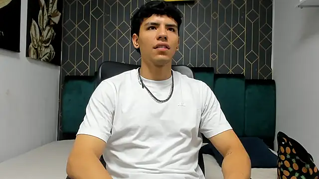 Tobias Vega online show from 05-06-26, 12:52
