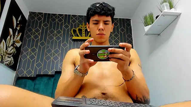 Tobias Vega online show from 05-12-26, 08:00