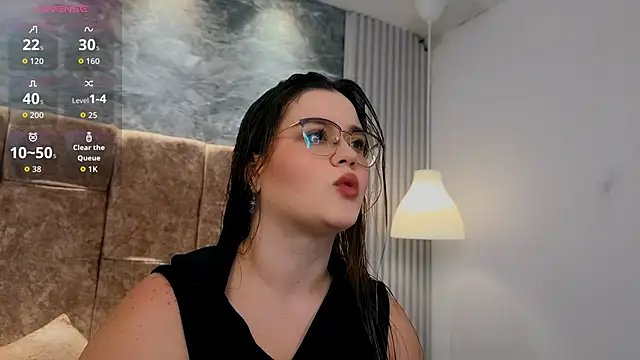 zoe hugeboobs online show from 03-11-26, 11:49