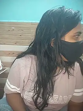 ZyphiaLive online show from 01-31-26, 07:23