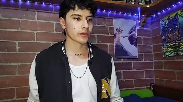 Snapshot of PaulDamico chatting on 03-07-26, 10:12 PaulDamico online show from 03-07-26, 10:12