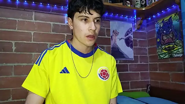 Snapshot of PaulDamico chatting on 03-08-26, 11:14 PaulDamico online show from 03-08-26, 11:14