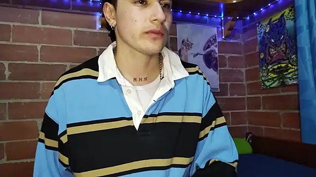 Snapshot of PaulDamico chatting on 03-11-26, 11:27 PaulDamico online show from 03-11-26, 11:27