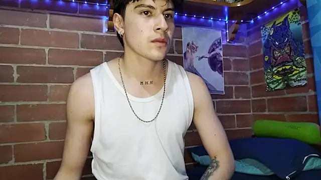 Snapshot of PaulDamico chatting on 03-12-26, 12:28 PaulDamico online show from 03-12-26, 12:28