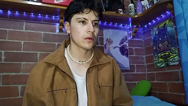 Snapshot of PaulDamico chatting on 03-27-26, 11:10 PaulDamico online show from 03-27-26, 11:10