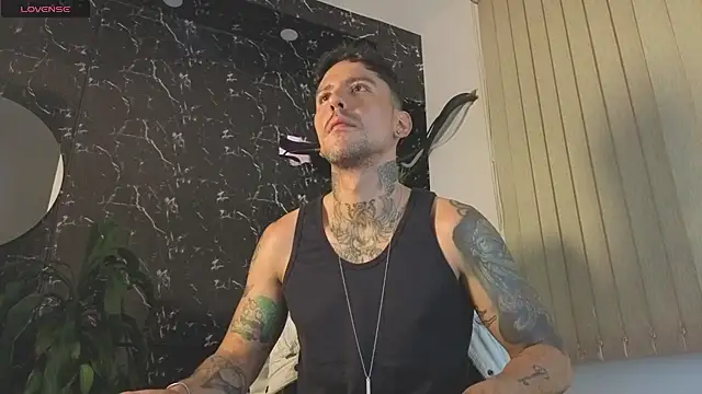 mister eithan online show from 05-10-26, 03:12
