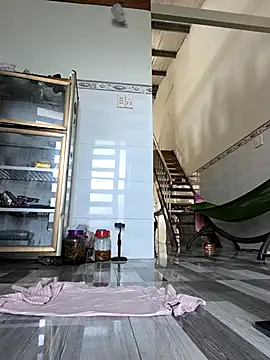 Snapshot of Pussy-xx chatting on 03-17-26, 03:00 Pussy-xx online show from 03-17-26, 03:00