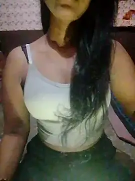 Snapshot of Ayesha_Khan1 chatting on 04-02-26, 01:09 Ayesha Khan1 online show from 04-02-26, 01:09