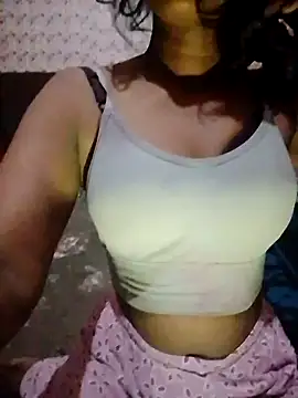 Snapshot of Ayesha_Khan1 chatting on 04-11-26, 11:31 Ayesha Khan1 online show from 04-11-26, 11:31