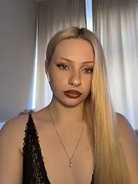 Snapshot of DayaFoxy chatting on 04-30-26, 01:06 DayaFoxy online show from 04-30-26, 01:06