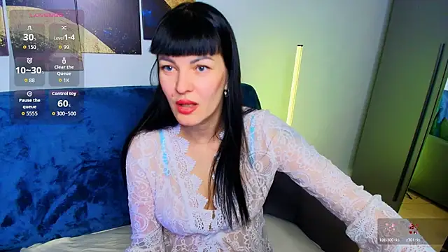 Agata  Moore online show from 04-13-26, 01:11
