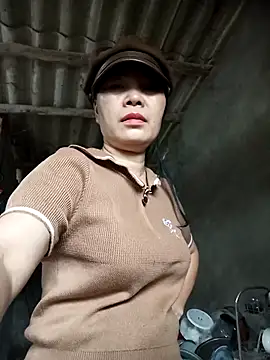 Nuna 689 online show from 03-05-26, 03:57