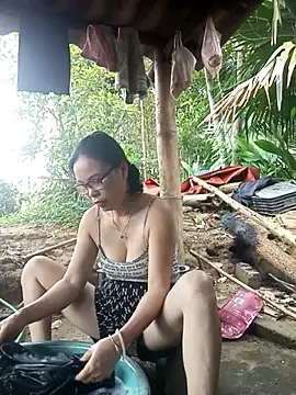 Nuna 689 online show from 06-19-26, 01:54