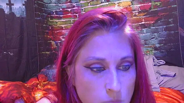 BusyB1983 online show from 05-07-26, 12:16